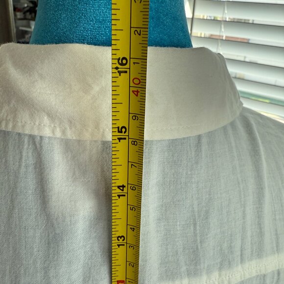 H&M Divided cropped button-up Shirt - Size M - Picture 6 of 8